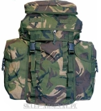 Średnie plecaki wojskowe i turystyczne