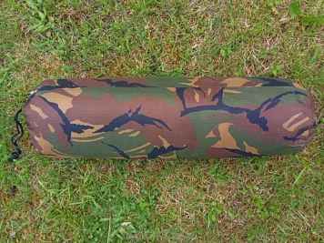 POKROWIEC NA KARIMATĘ SAMOPOMPUJĄCĄ HOLENDERSKĄ DPM