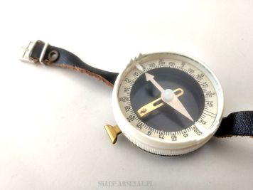 KOMPAS RADZIECKI CCCP BUSOLA ADRIANOWA NA RĘKĘ